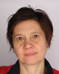 Dr. Iulia Olariu